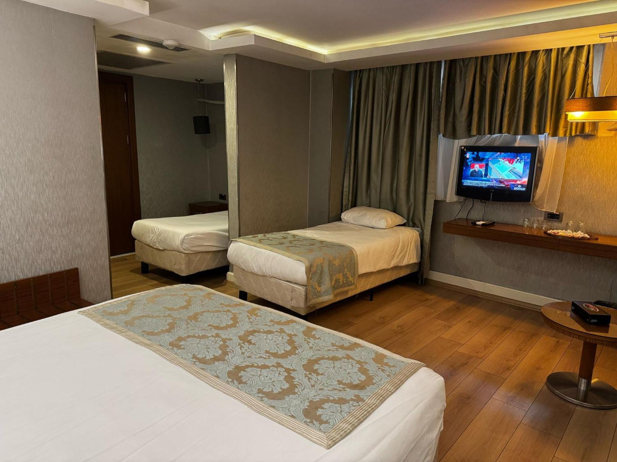 Style Star Hotel Cihangir Стамбул Экстерьер фото