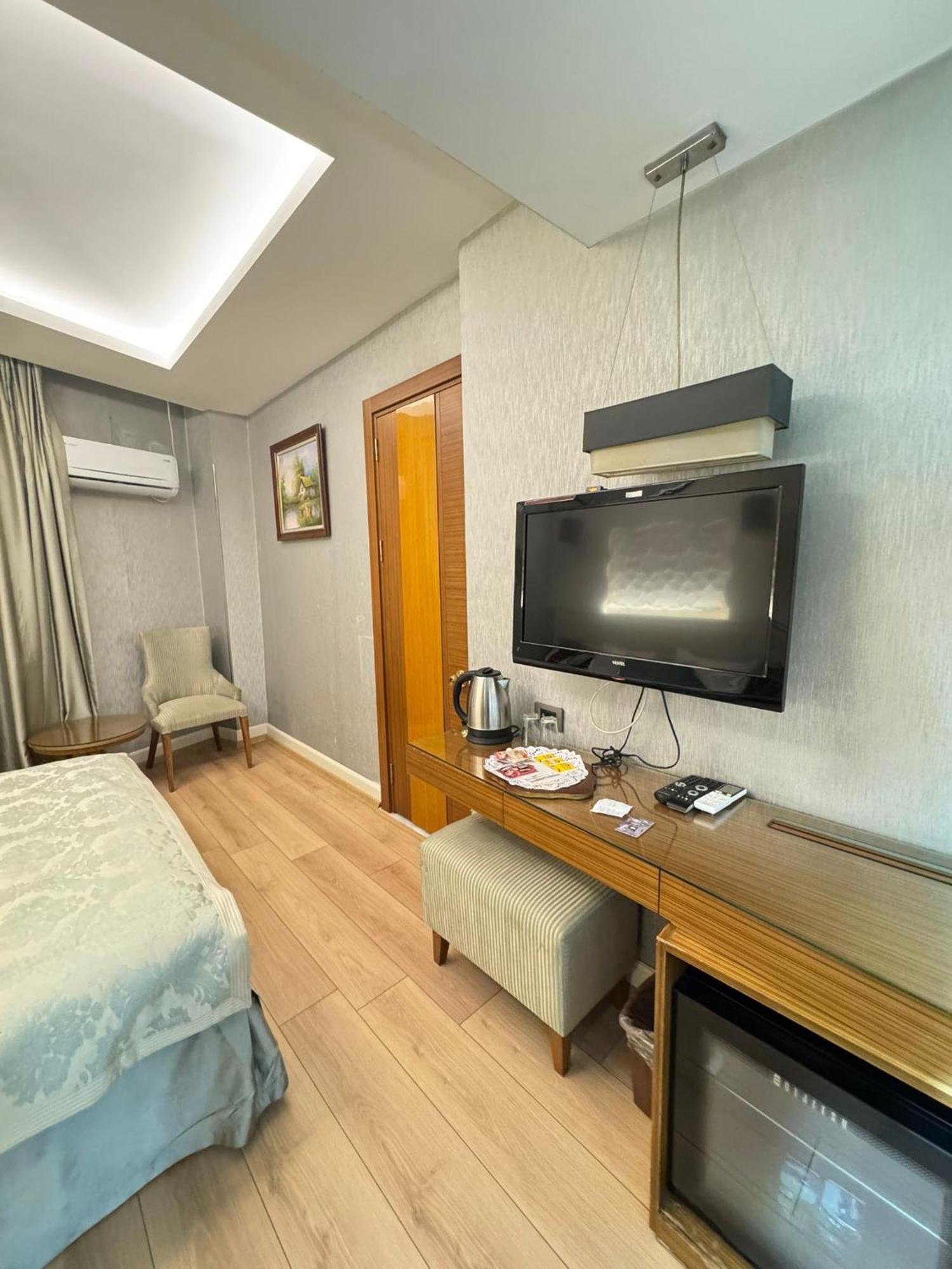 Style Star Hotel Cihangir Стамбул Экстерьер фото