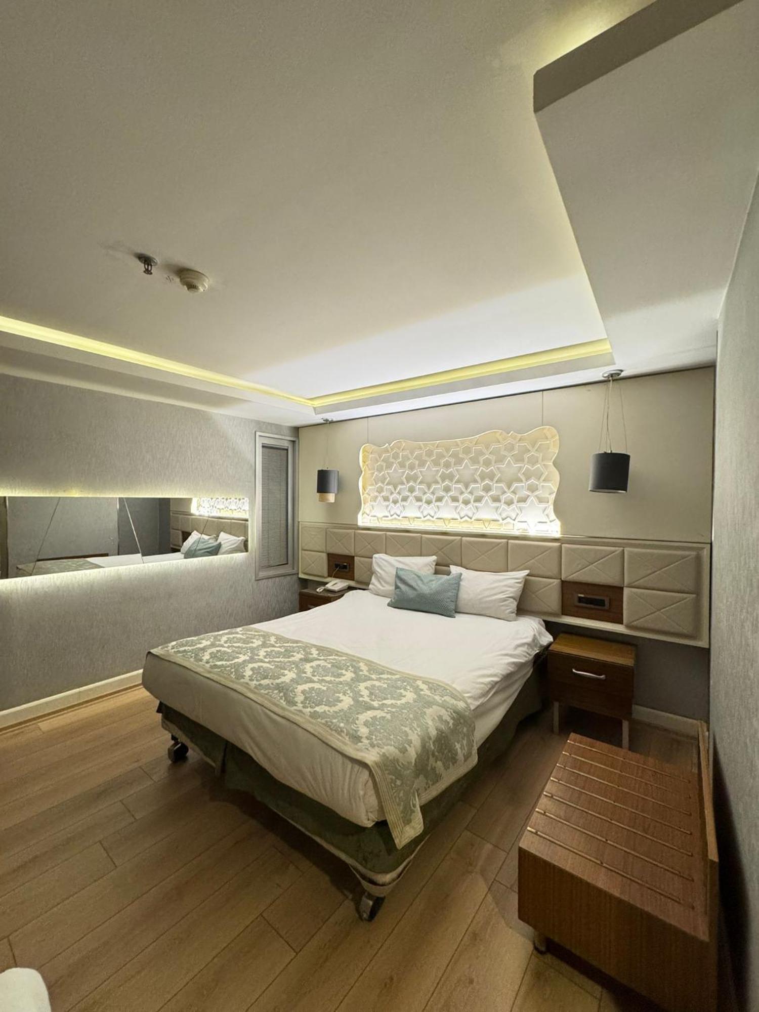 Style Star Hotel Cihangir Стамбул Экстерьер фото