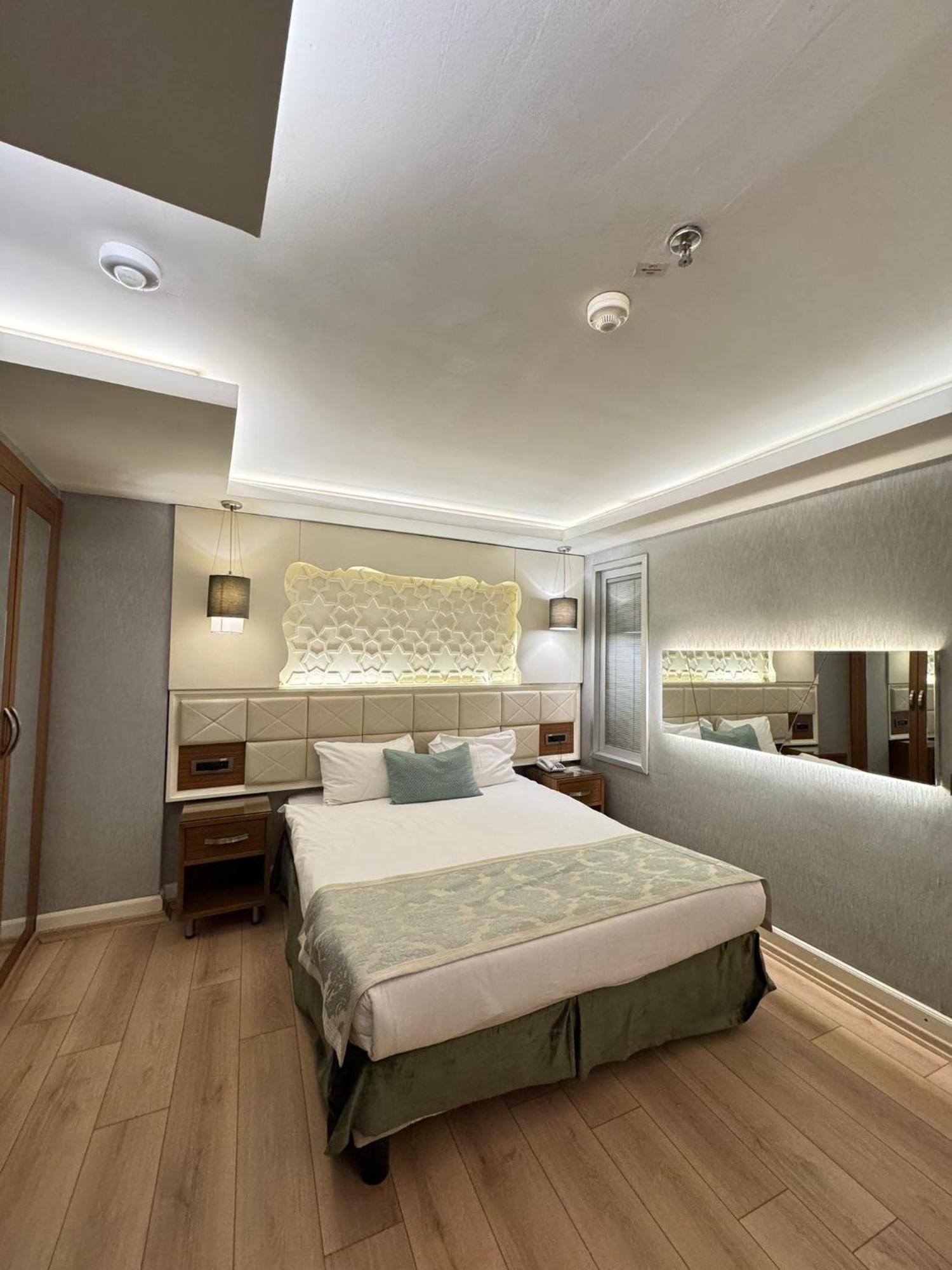 Style Star Hotel Cihangir Стамбул Экстерьер фото